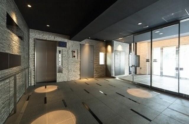 アクサス中野レジデンス3階 エントランス