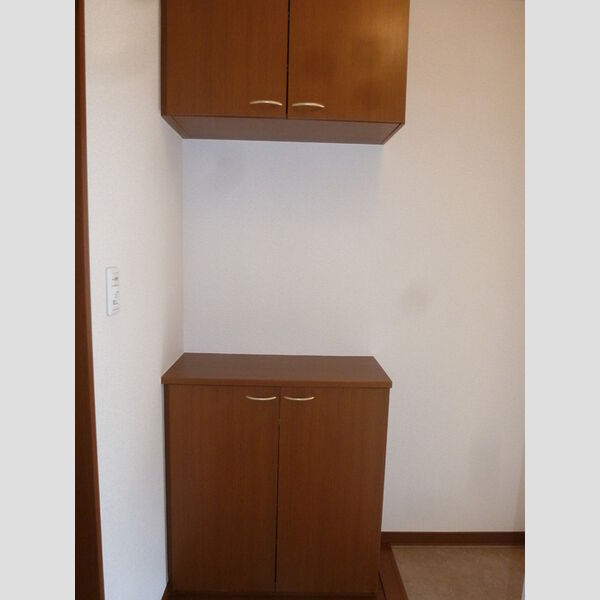 オーククレスト　Ⅰ/Ⅱ/Ⅲ/Ⅳ/Ⅴ/ⅥⅥ101号室 玄関