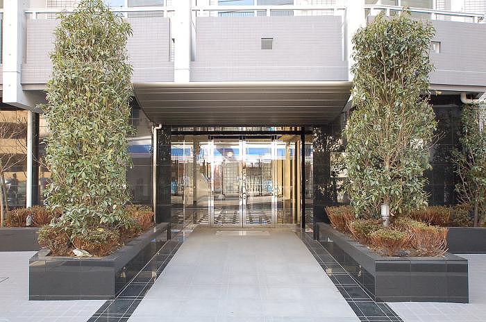 グランドコンシェルジュ南調布 エントランス