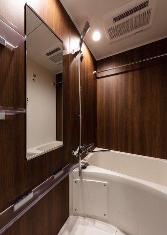 SYFORME KOMAGOME402号室 ※参考写真です（カラータイプや仕様が異なる場合がございます）