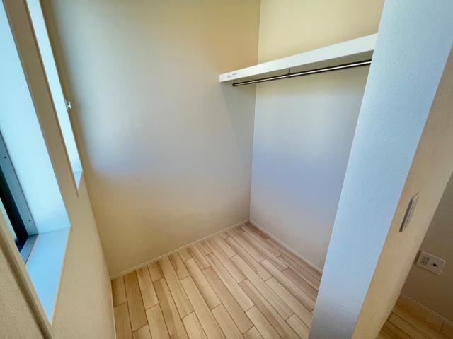 フェリーチェ202号室 ウォークインクローゼット