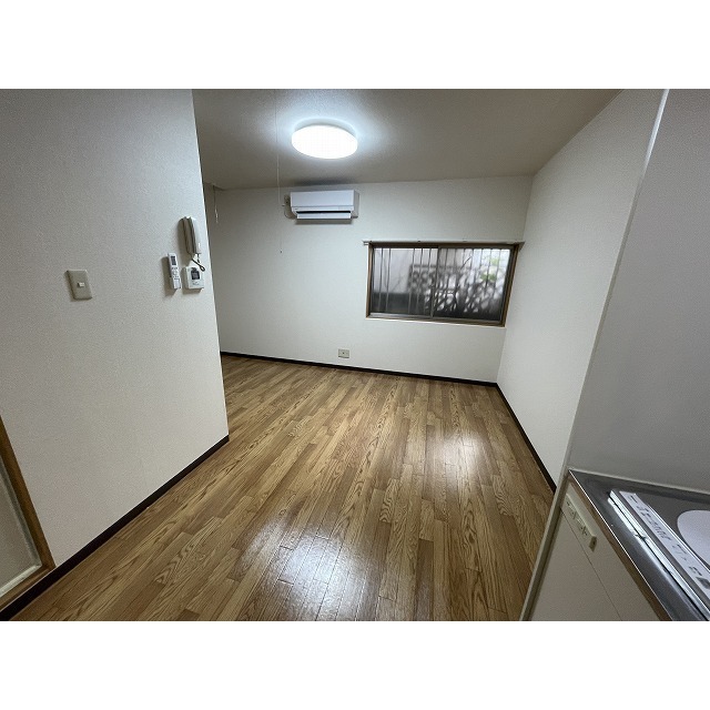 ヴィラ要町0102号室 居室