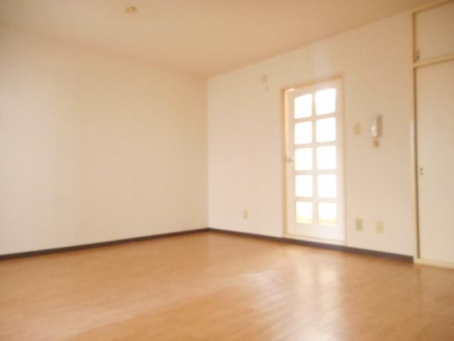 サンライズ東中野 リビング