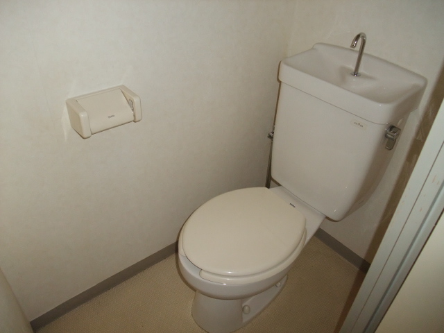 レジデンス２１00207号室 トイレ