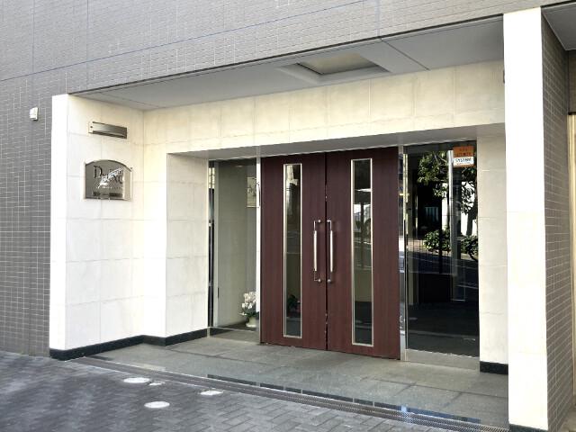 プレール・ドゥーク高輪6階 エントランス