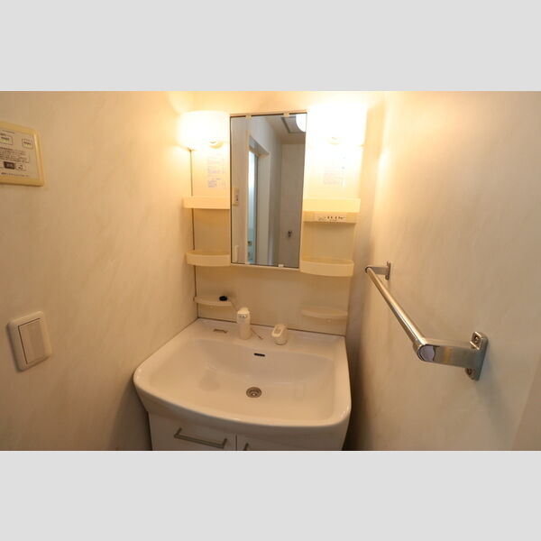 サニーリヴ　B 洗髪洗面化粧台