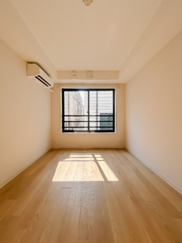 Ｌｉｂｅｒｔｅ沼袋2階 内観