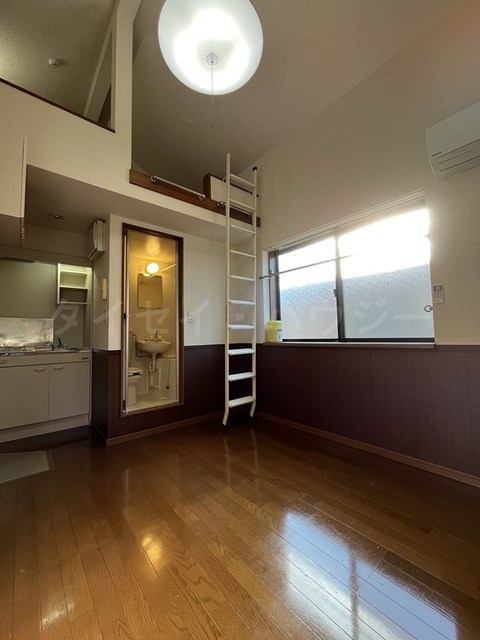 アーバンスクエア江原町Ａ棟 リビング