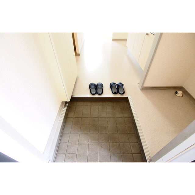 コモハウス南台2号館 シューズBOXあります♪