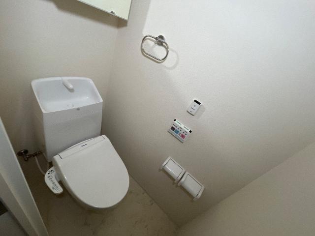 ＧｒａｎｄｙⅢ00302号室 トイレ