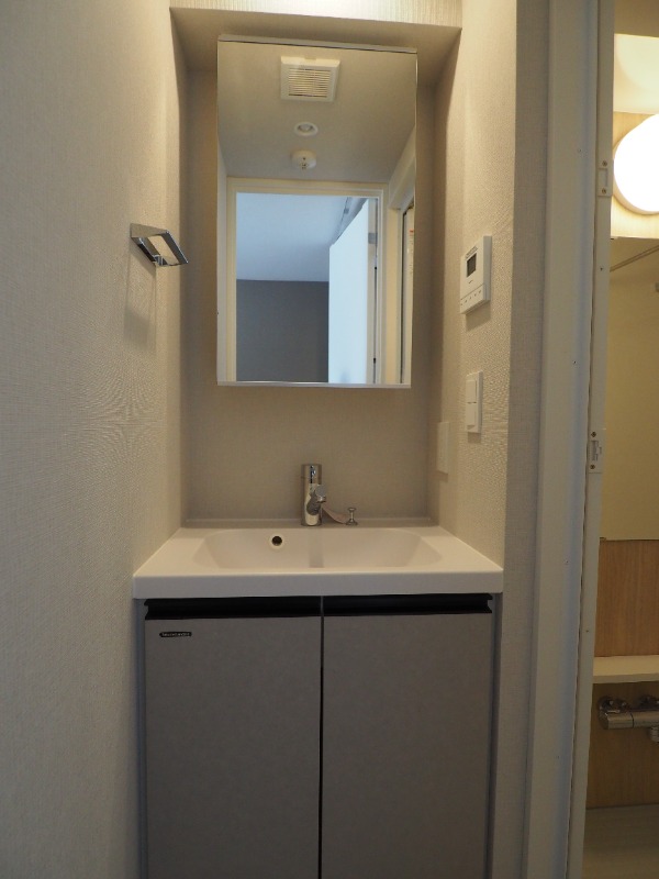 アーバネックス新御徒町駅前8階 洗面