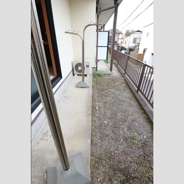 雅弐番館105号室 テラス