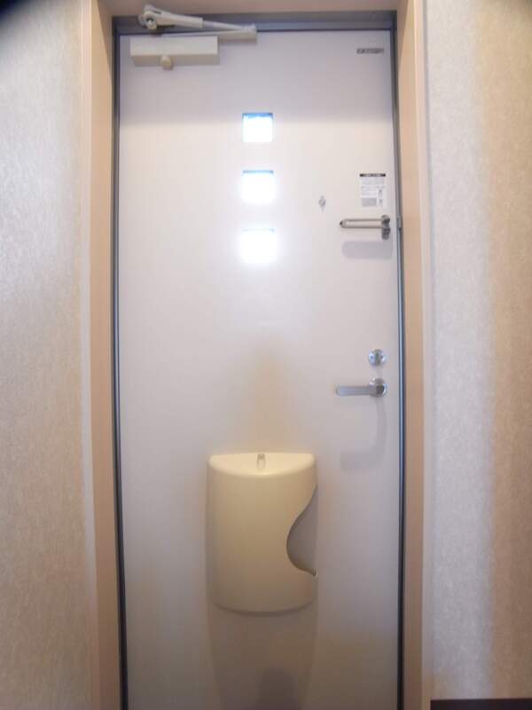 リリックコート長島Ⅱ2階 玄関