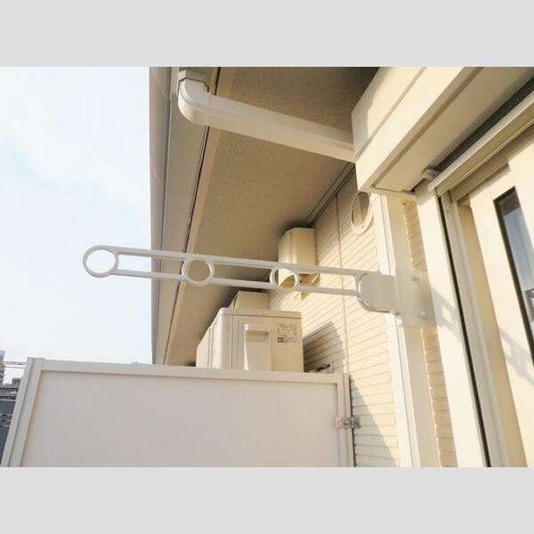 ユートリーⅩ307号室 物干し竿ホルダー