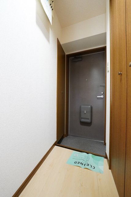 日神パレステージ護国寺 玄関