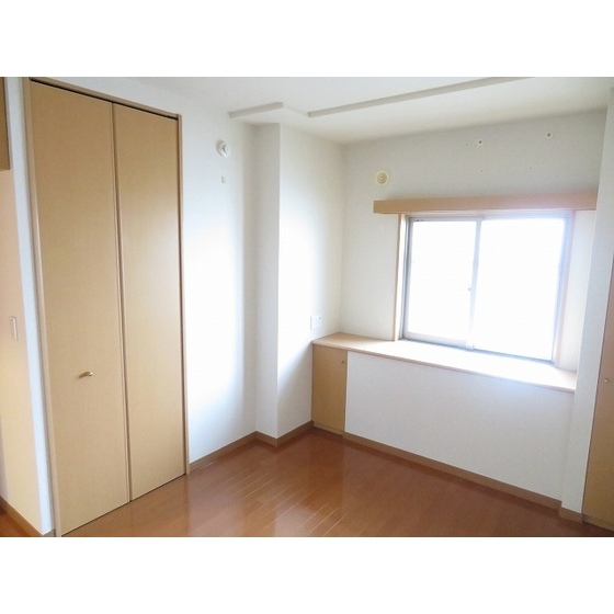 ロイヤルヒルズ浦和0406号室 洋室