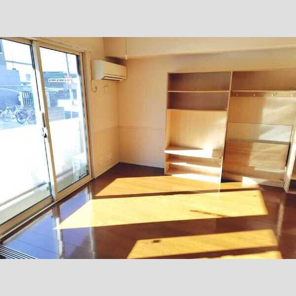 ラ・プランタン北野107号室 同建物別部屋の参考画像