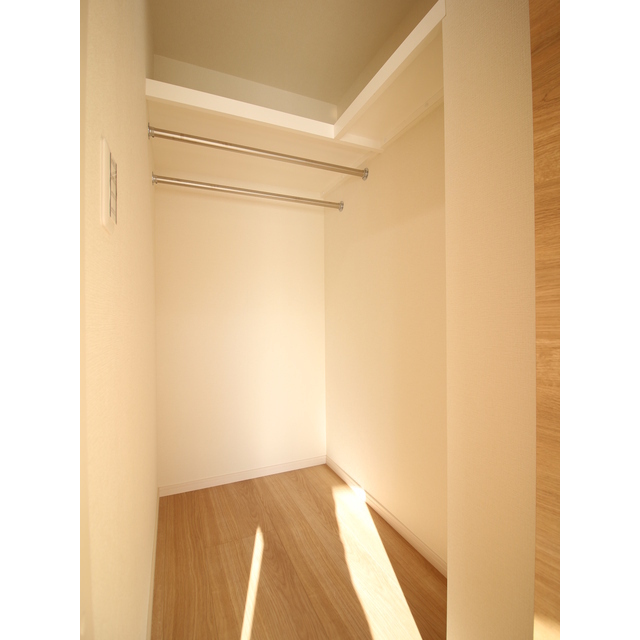 プレール・ドゥーク上中里 ウォークインクローゼット