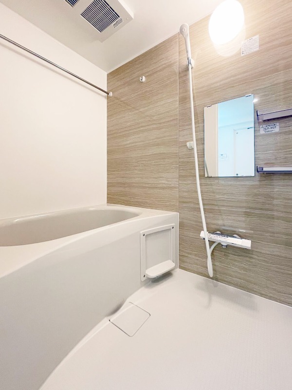 エルファーロ都立大学1階 ※写真は同タイプ別室のもの