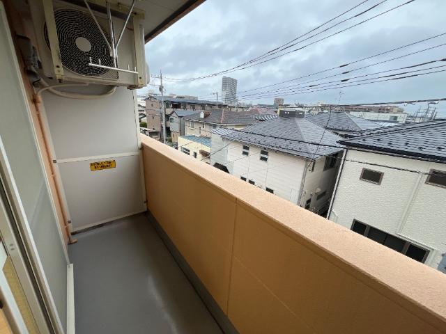 プリエール宮本302号室 ベランダ