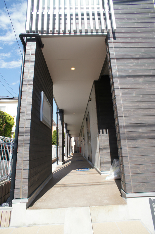 リブリ・高島台2階 エントランス