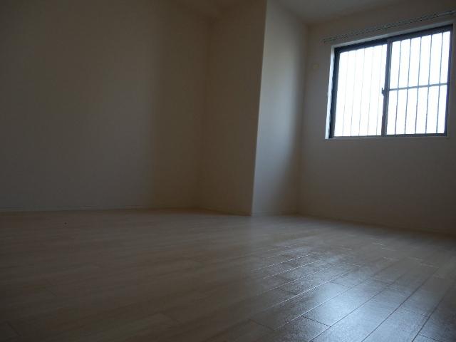 ル・リアン103号室 洋室