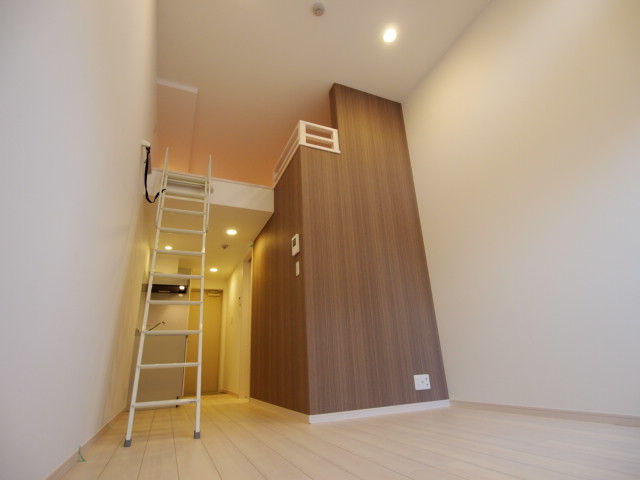 フローラ千葉 リビング