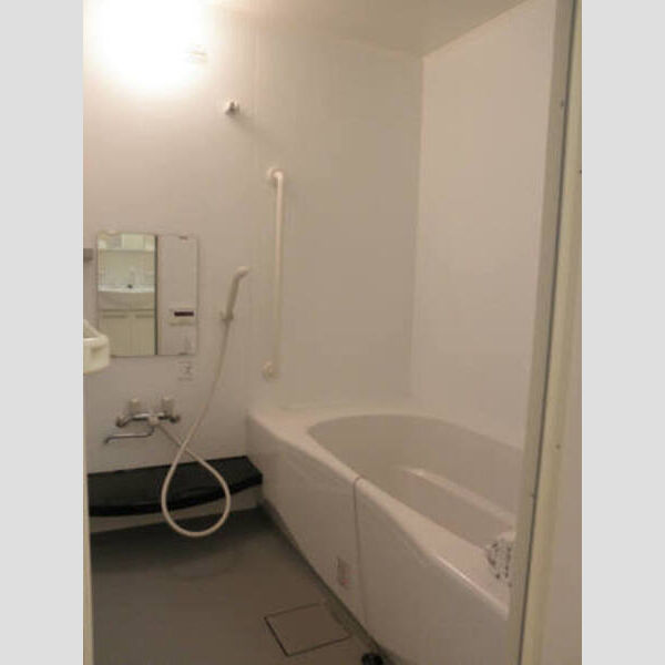 セピアコート 追い焚き機能付きのバス