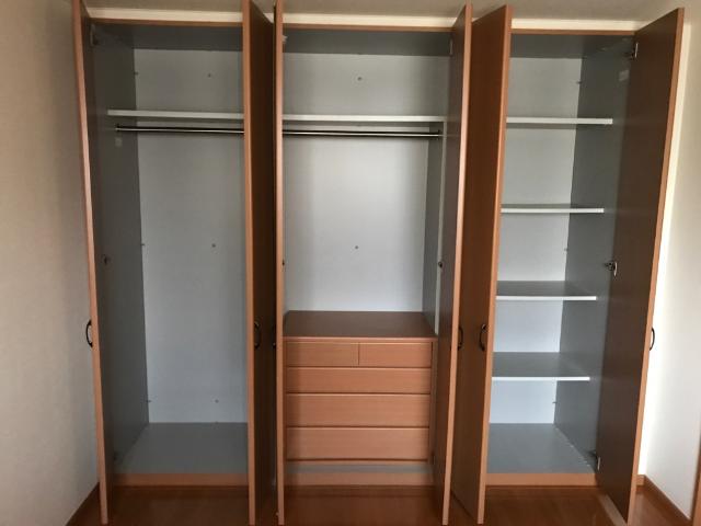 コンフォースさくら203号室 クローゼット