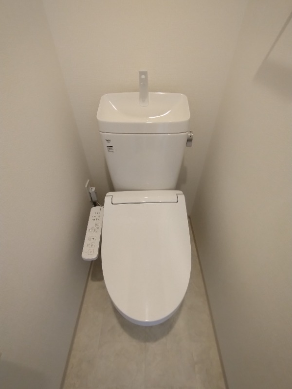 クレイシアIDZ鶴見ステーションサイト11階 トイレ