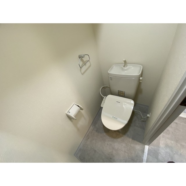 シャトール田口金沢八景207号室 内観