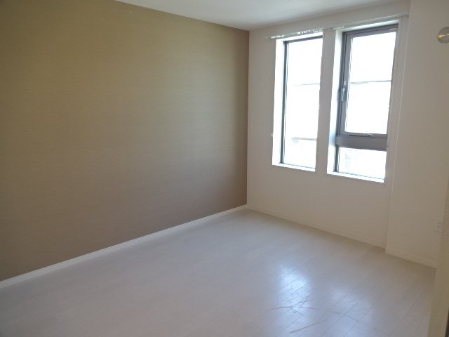 フローラ201号室 洋室②