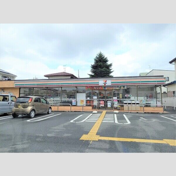 Delasse Kowa Ⅱ106号室 セブンイレブン　春日部備後西店まで　587m