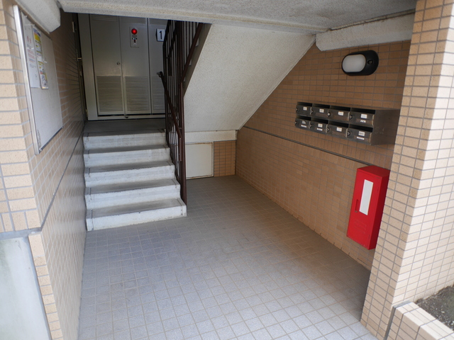 エクセル・カマタ0305号室 エントランス