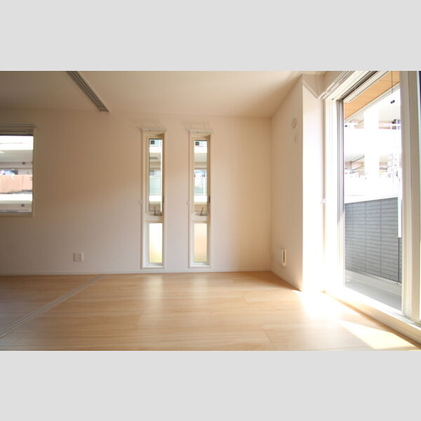 エクセリア興野201号室 洋室