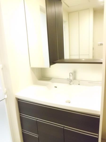 Ｂｒｉｌｌｉａ東中野ＳｔａｔｉｏｎＦｒｏｎｔ 洗面