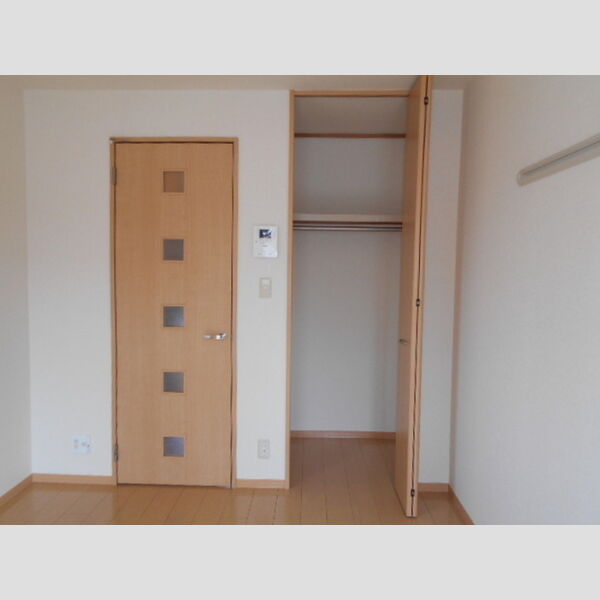 プルミエコート208号室 クローゼット
