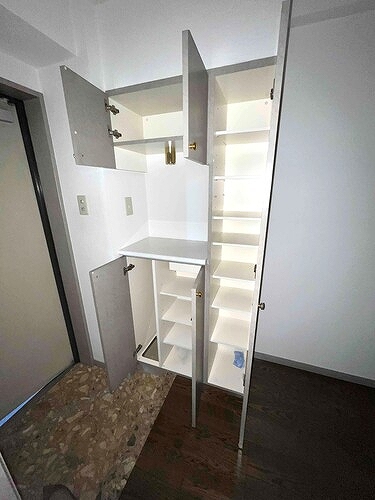 ライオンズガーデン学芸大学 玄関収納　前回募集時／2023年1月の写真