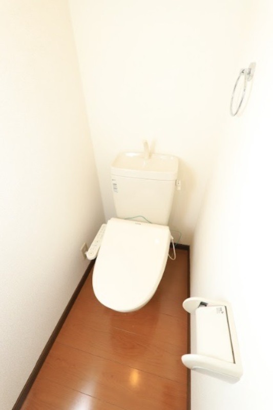 メゾンオーキスA2階 トイレ