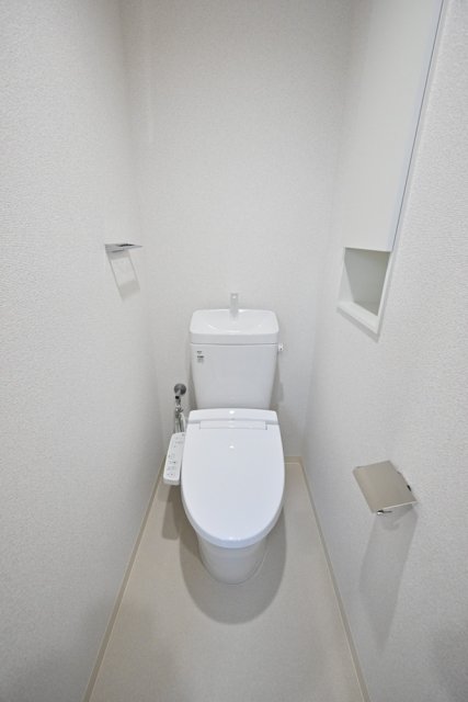 エルミ上落合4階 トイレ