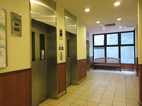 ライオンズステーションタワー松戸9階 エレベーター　※前回募集時／2024年2月の写真