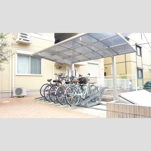 エクセルガーデン参番館 駐輪場