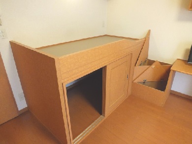 レオパレスエントピア206号室 寝室