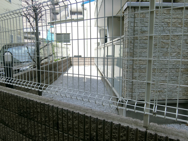 リブリ・クレセル103号室 外観