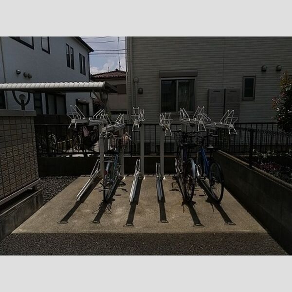 エスペランサ 自転車駐輪場