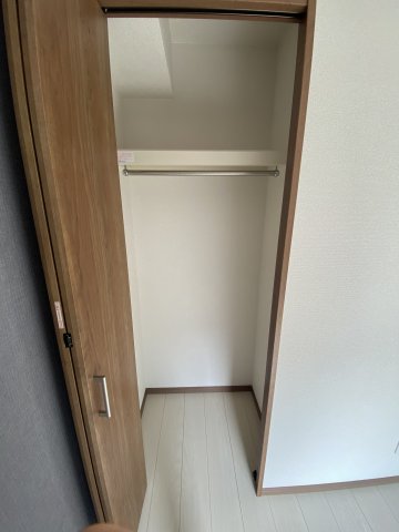 クララ102号室 収納