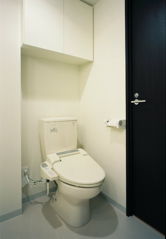 レジディア浅草吾妻橋5階 トイレ