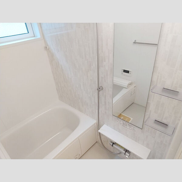 コンフォート高松町202号室 浴室