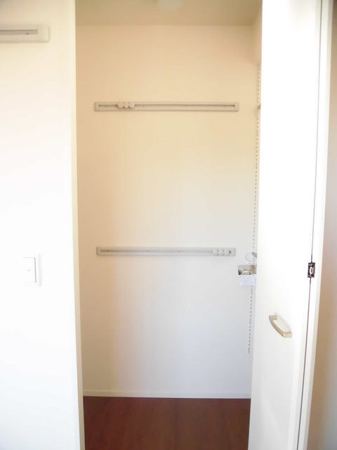 ラマージュ大倉山0207号室 収納