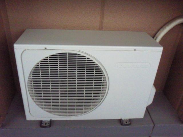 ピークエリシオン306号室 室外機